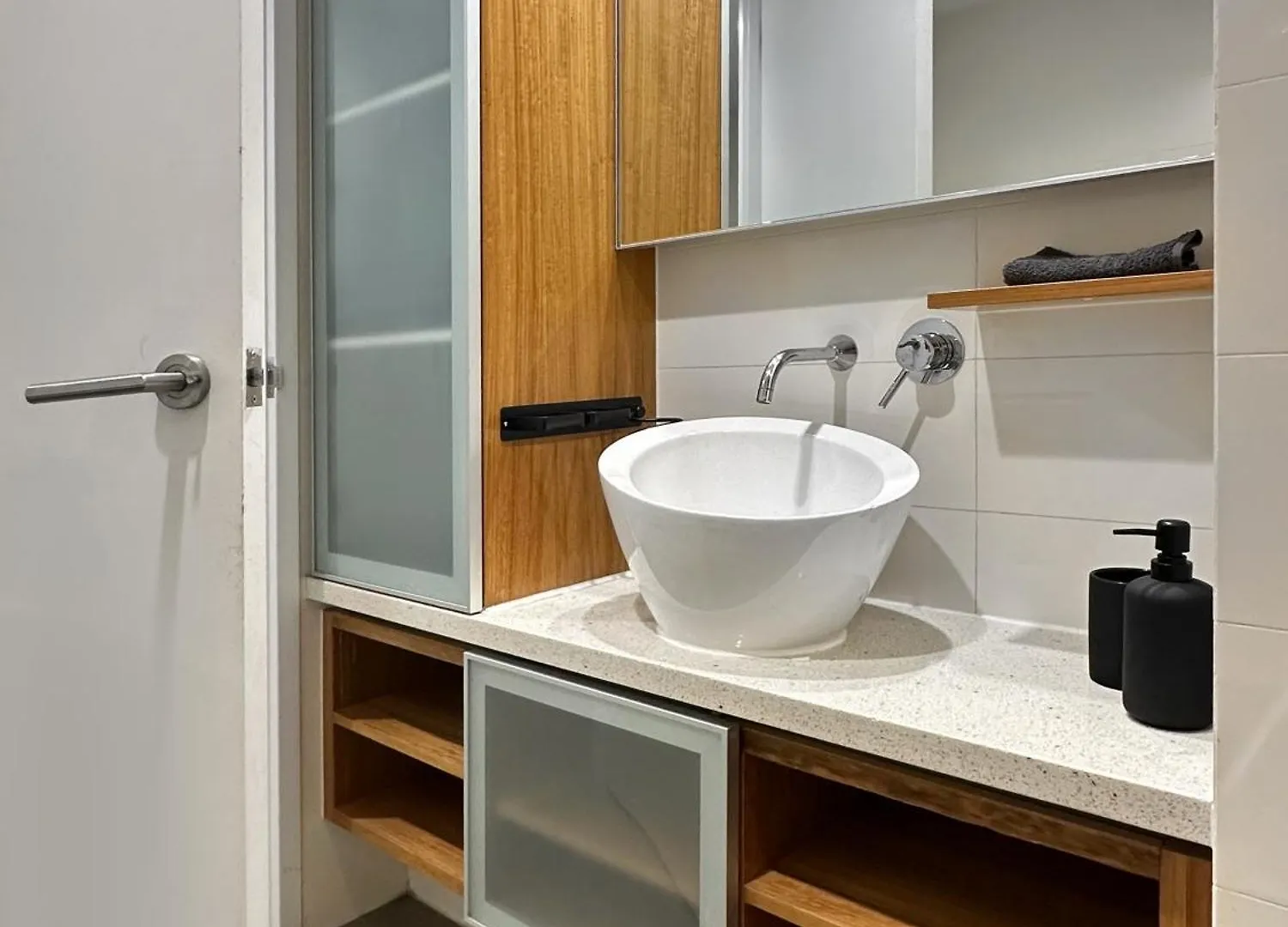 Penthouse View Apartment Luxury Cbd Penthouse Sleeps 6 Balcony Spa Access Αδελαΐδα 0*,